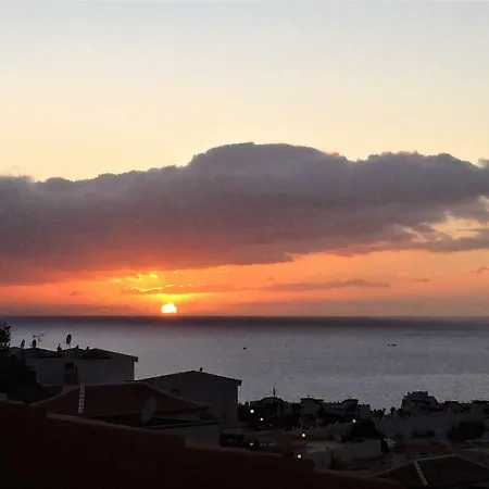 Ocean View San Eugenio Appartamento